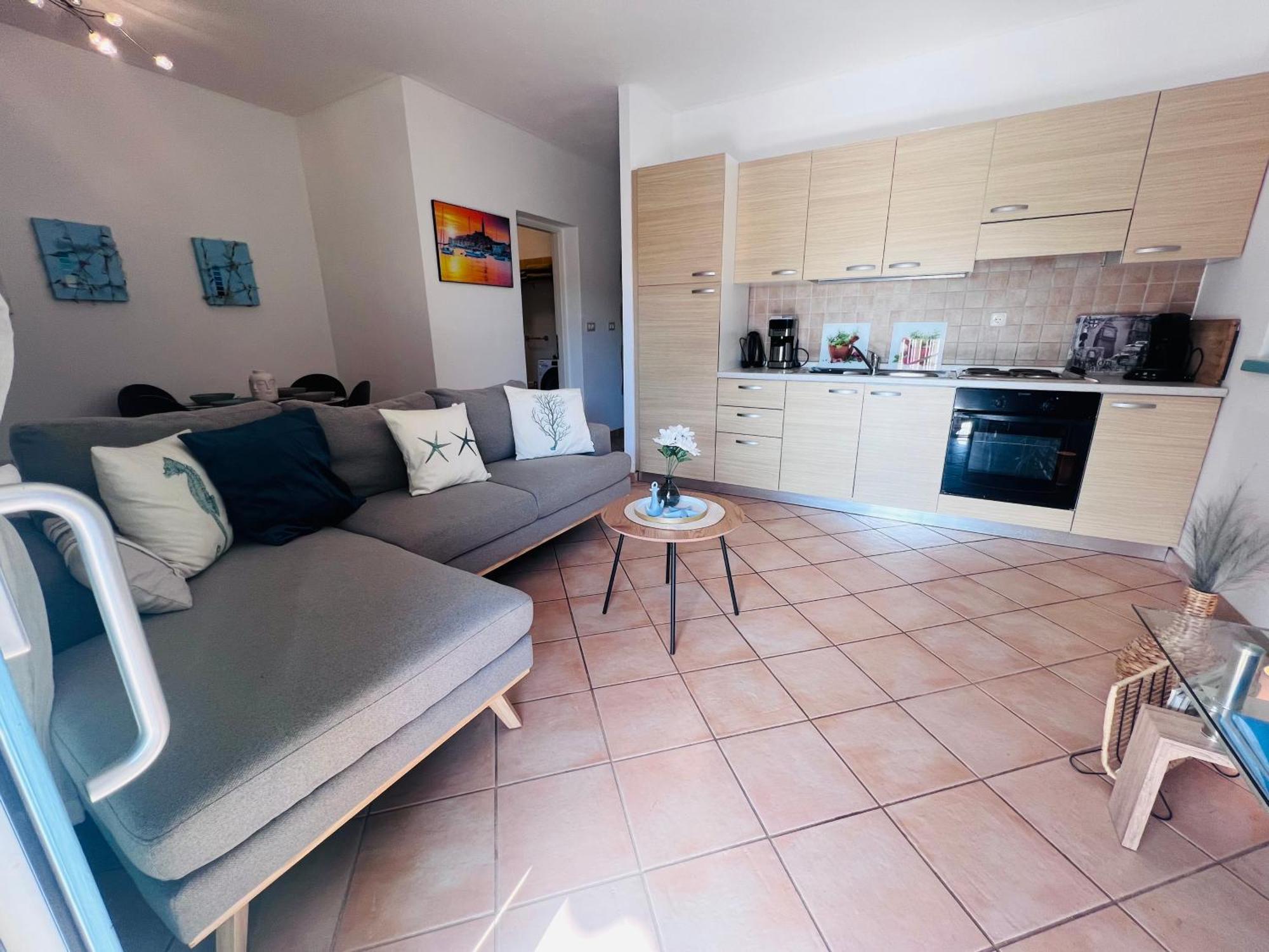Apartment Aleks Tar-Vabriga Buitenkant foto